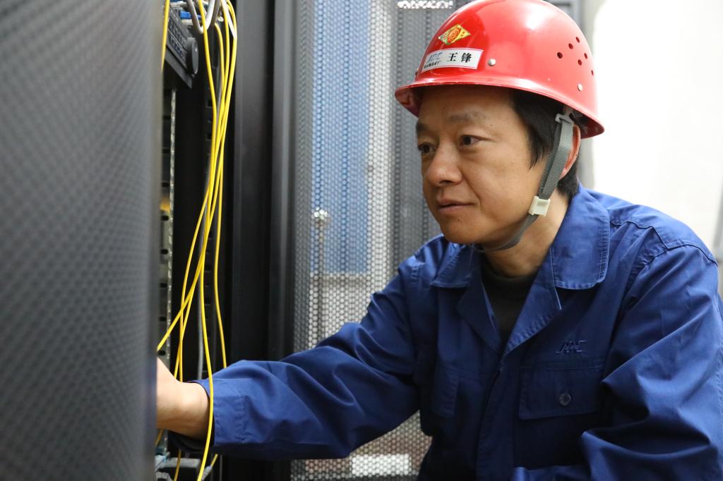 20250317-谈两会 (1).jpg