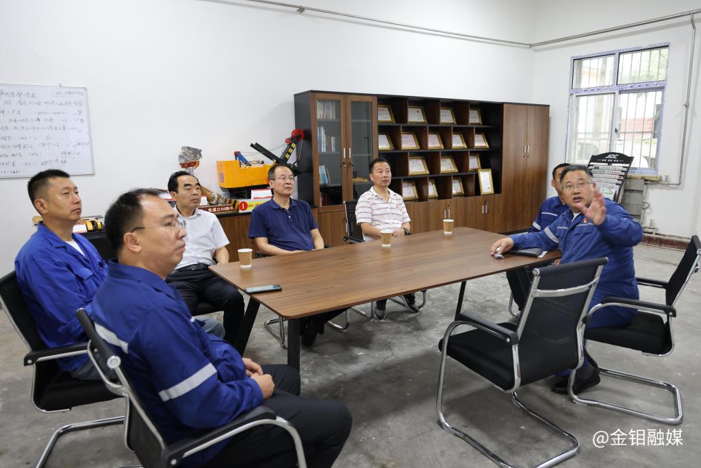 20240809- 朱凌云深入矿山分公司调研督导工作 (3).JPG 20240809- 朱凌云深入矿山分公司调研督导工作 (3).JPG