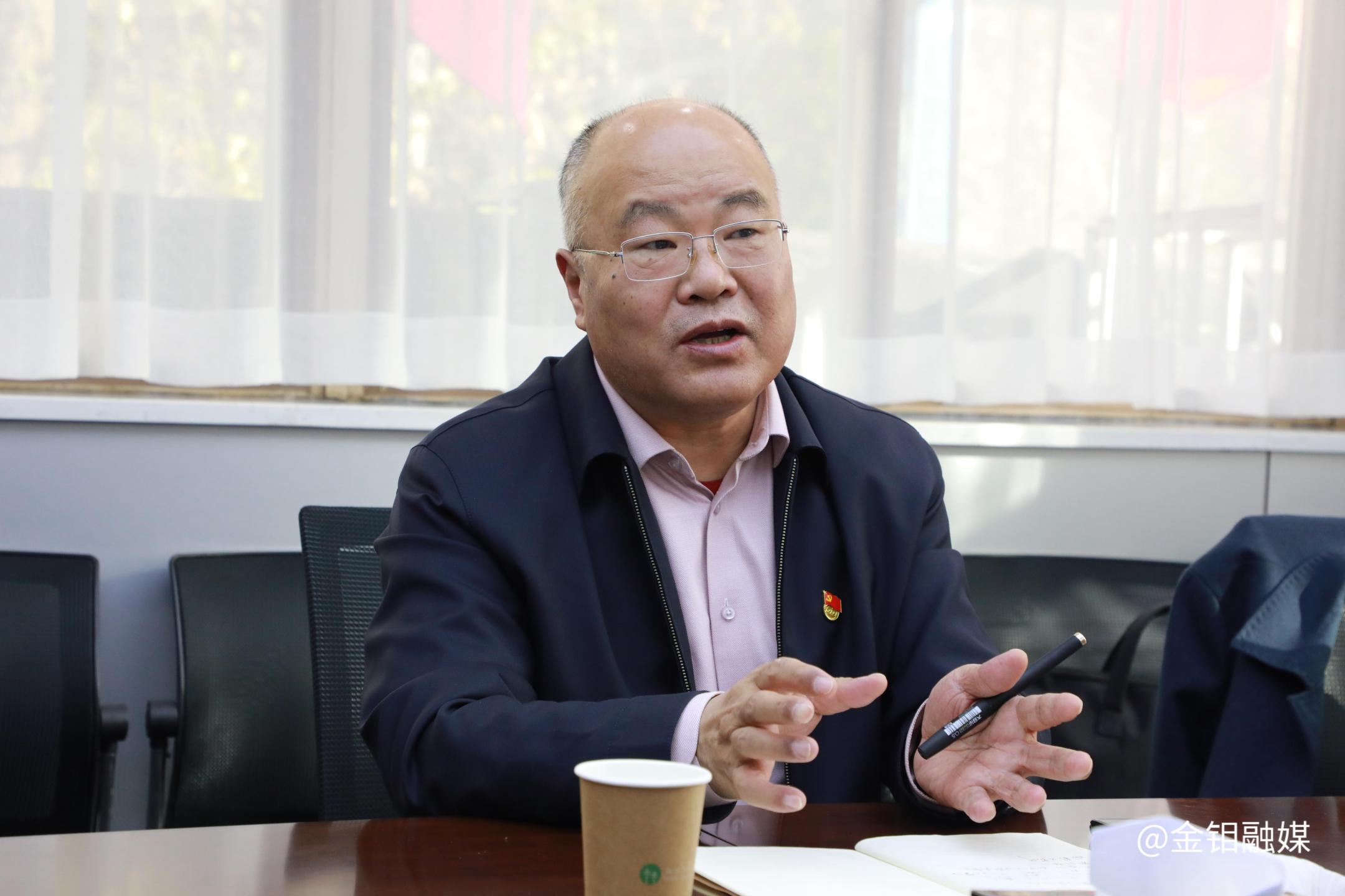 20221006-柳晓峰在安排部署工作.JPG 20221006-柳晓峰在安排部署工作.JPG